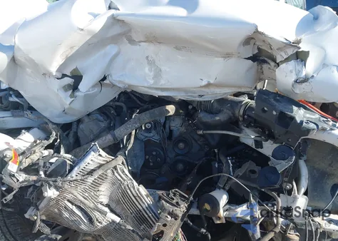 2010 Ford Expedition Limited z USA, uszkodzony, nr VIN 1FMJU1K51AEB53199